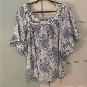 Floral Blue and White Women's Flowing Top